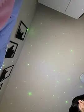 Kimmymadison- online show from 10.01.25