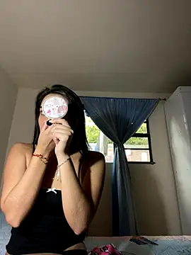 Kimmymadison- online show from 11.21.25