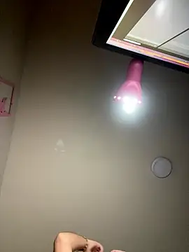 Kimmymadison- online show from 01.17.26