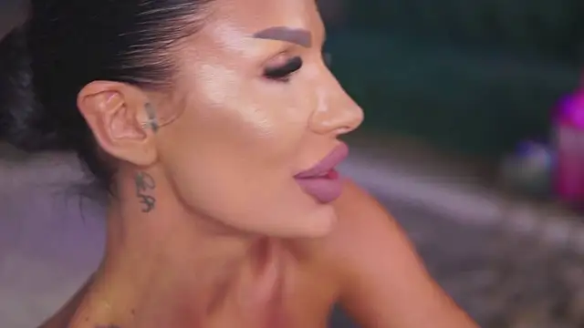 RaquelleVon online show from 01.26.25