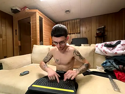 hungkubenski online show from 10.20.25