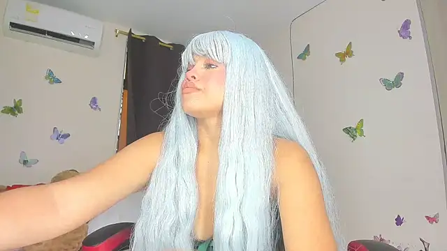 Snapshot of sofiacastillo01 chatting on 11.07.25 sofiacastillo01 online show from 11.07.25