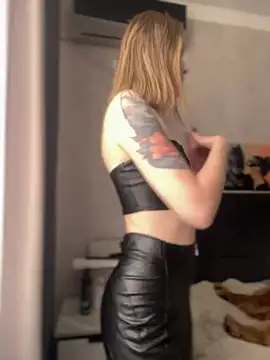 Snapshot of LoveGameSexx chatting on 03.09.25 LoveGameSexx online show from 03.09.25