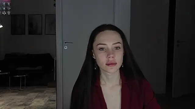 Sara Tranquil online show from 11.20.25