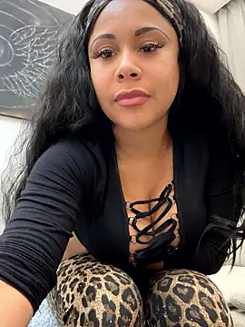 HaileyDiana online show from 01.11.26