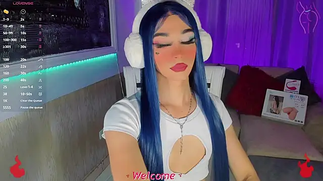 Snapshot of Baby_Aliz chatting on 10.26.25 Baby Aliz online show from 10.26.25