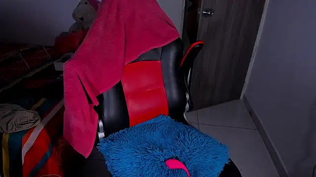 kerlysmith 24 online show from 03.19.25