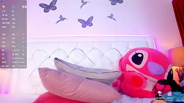 LyaEvanss online show from 12.07.24