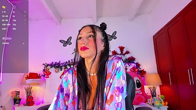 LyaEvanss online show from 12.19.24