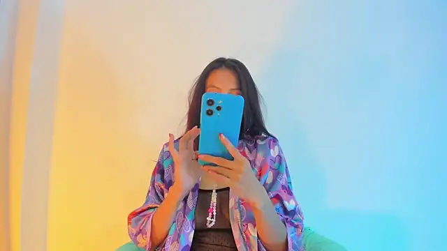 LyaEvanss online show from 09.11.25