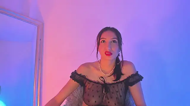 LyaEvanss online show from 10.08.25