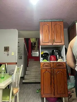 Snapshot of Muak_ chatting on 02.22.25 Muak online show from 02.22.25