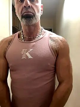 Snapshot of DaddySnowXX chatting on 11.03.25 DaddySnowXX online show from 11.03.25