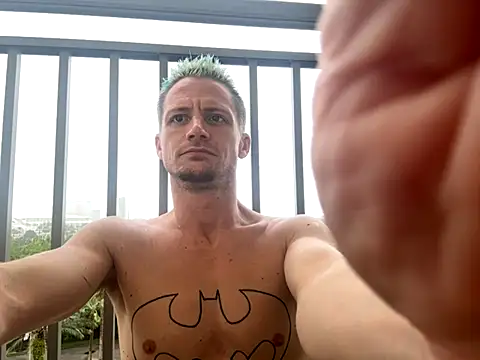 trash4cash online show from 09.10.25