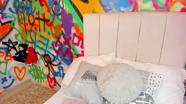 Liana Bernocchi online show from 02.19.26