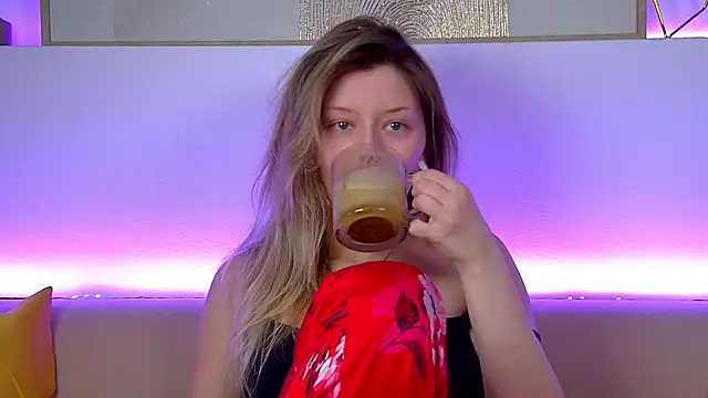 LiliaBianka online show from 02.06.25