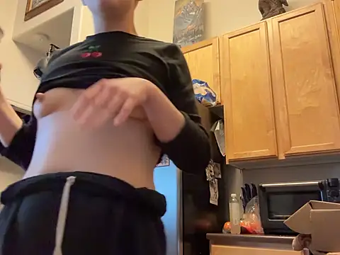 Snapshot of Starving4Cock chatting on 12.13.24 Starving4Cock online show from 12.13.24