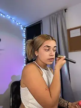 JoselinFlower  online show from 02.13.26