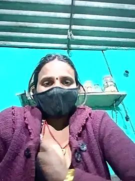 Snapshot of Baby__Shreya chatting on 01.05.25 Baby  Shreya online show from 01.05.25
