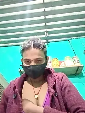 Snapshot of Baby__Shreya chatting on 02.18.25 Baby  Shreya online show from 02.18.25