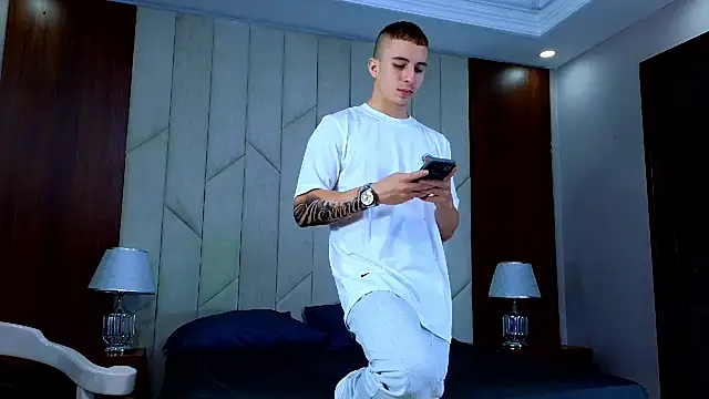 AsmodeoCox online show from 12.10.24