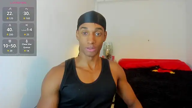 Snapshot of Malkongarcia chatting on 11.04.25 Malkongarcia online show from 11.04.25