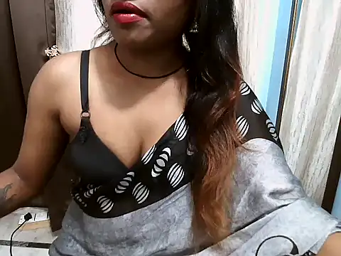 Snapshot of Mayra_baby chatting on 03.31.26 Mayra baby online show from 03.31.26