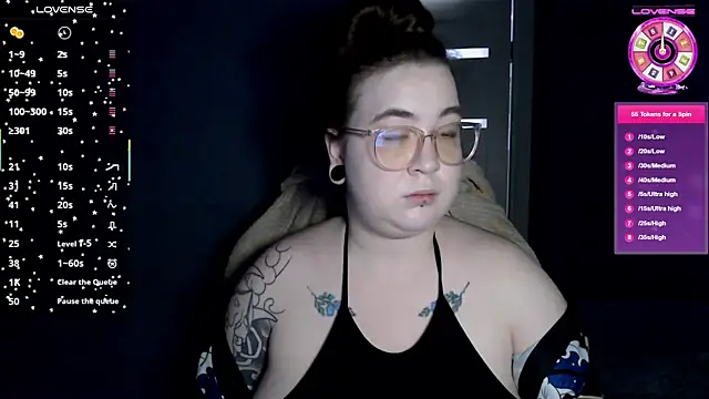 Valeri-Star online show from 12.17.25