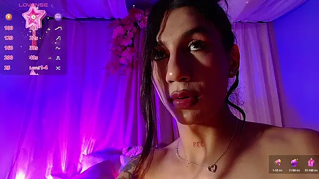 Snapshot of sofiaa_grey_ chatting on 03.06.25 sofiaa grey online show from 03.06.25