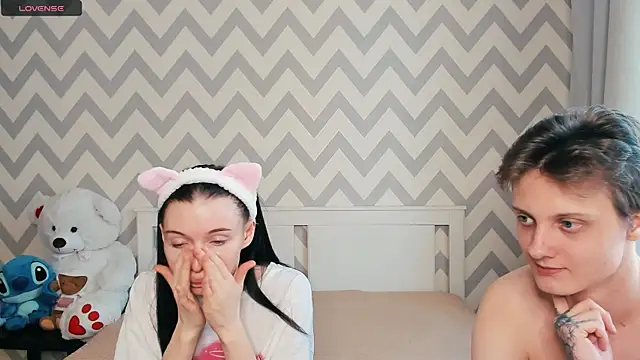 Snapshot of shaameless chatting on 12.04.24 shaameless online show from 12.04.24