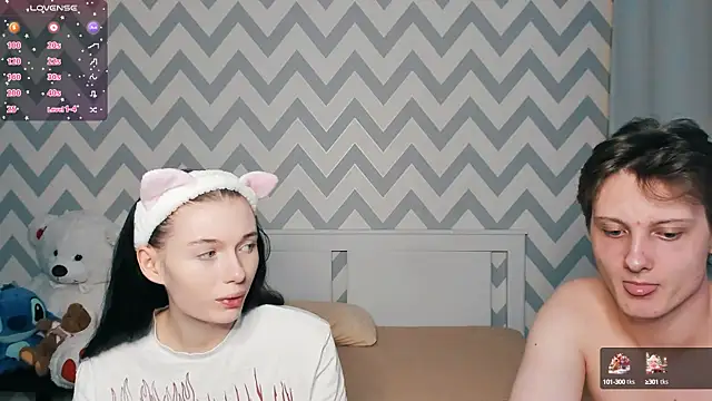 Snapshot of shaameless chatting on 12.20.24 shaameless online show from 12.20.24