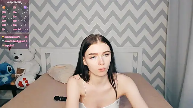 Snapshot of shaameless chatting on 12.27.24 shaameless online show from 12.27.24