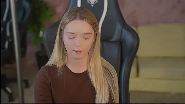 Cassy-Celestial  online show from 11.04.25