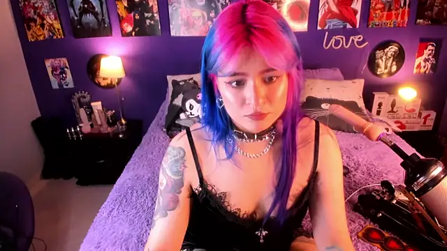 anne cross online show from 03.22.25