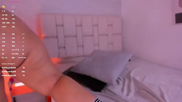 iara martinez online show from 02.23.25