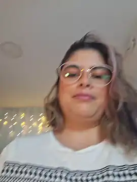 Snapshot of Juliietha_servas chatting on 03.05.26 Juliietha servas online show from 03.05.26