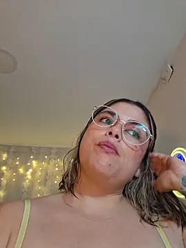 Snapshot of Juliietha_servas chatting on 03.15.26 Juliietha servas online show from 03.15.26