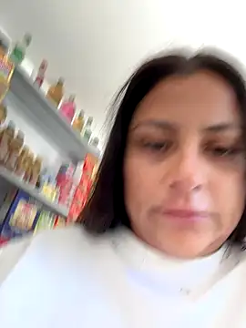 Snapshot of Sol_biglips chatting on 09.14.25 Sol biglips online show from 09.14.25