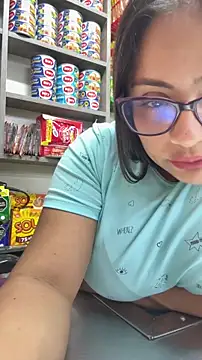 Snapshot of Sol_biglips chatting on 11.25.25 Sol biglips online show from 11.25.25