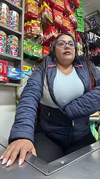 Snapshot of Sol_biglips chatting on 11.26.25 Sol biglips online show from 11.26.25