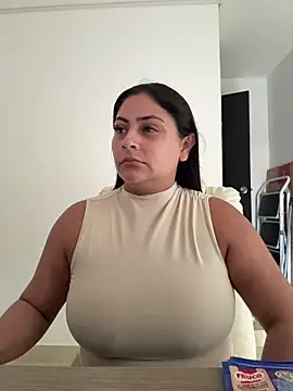 Sol biglips online show from 03.06.26