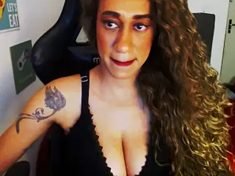 Snapshot of gauchinhaG chatting on 12.02.24 gauchinhaG online show from 12.02.24