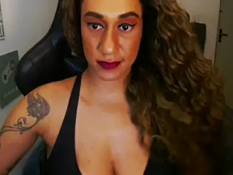 Snapshot of gauchinhaG chatting on 02.12.25 gauchinhaG online show from 02.12.25