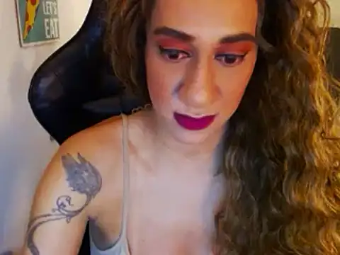 Snapshot of gauchinhaG chatting on 02.20.25 gauchinhaG online show from 02.20.25