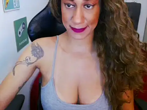 Snapshot of gauchinhaG chatting on 02.26.25 gauchinhaG online show from 02.26.25