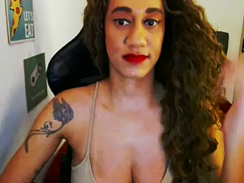 Snapshot of gauchinhaG chatting on 03.16.25 gauchinhaG online show from 03.16.25