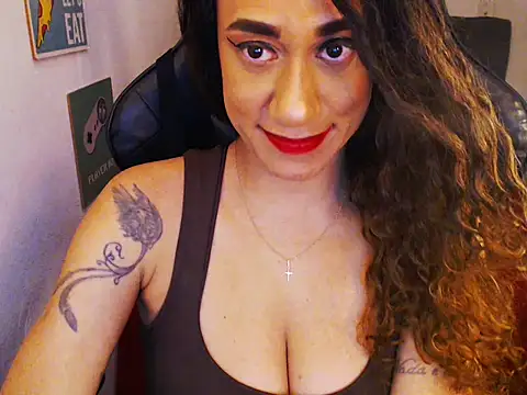 Snapshot of gauchinhaG chatting on 10.24.25 gauchinhaG online show from 10.24.25