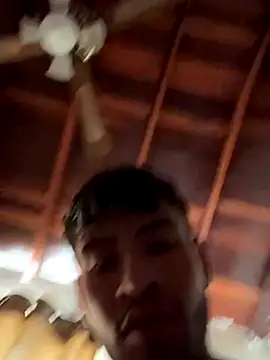 Snapshot of tom_thick chatting on 10.28.25 tom thick online show from 10.28.25