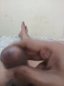 Snapshot of AUNTY1984 chatting on 05.22.26 AUNTY1984 online show from 05.22.26