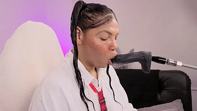 Snapshot of Anabel693 chatting on 11.20.25 Anabel693 online show from 11.20.25